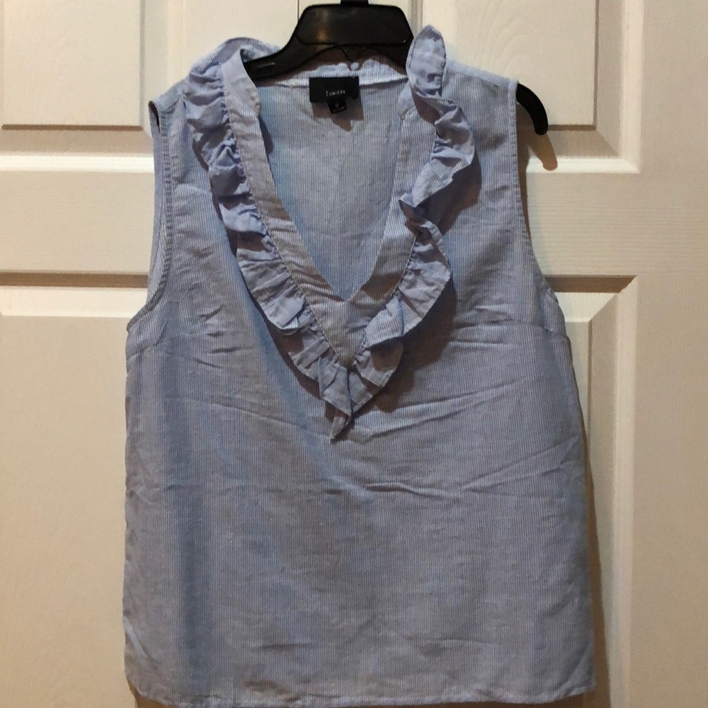 Blue and white pin strip top
